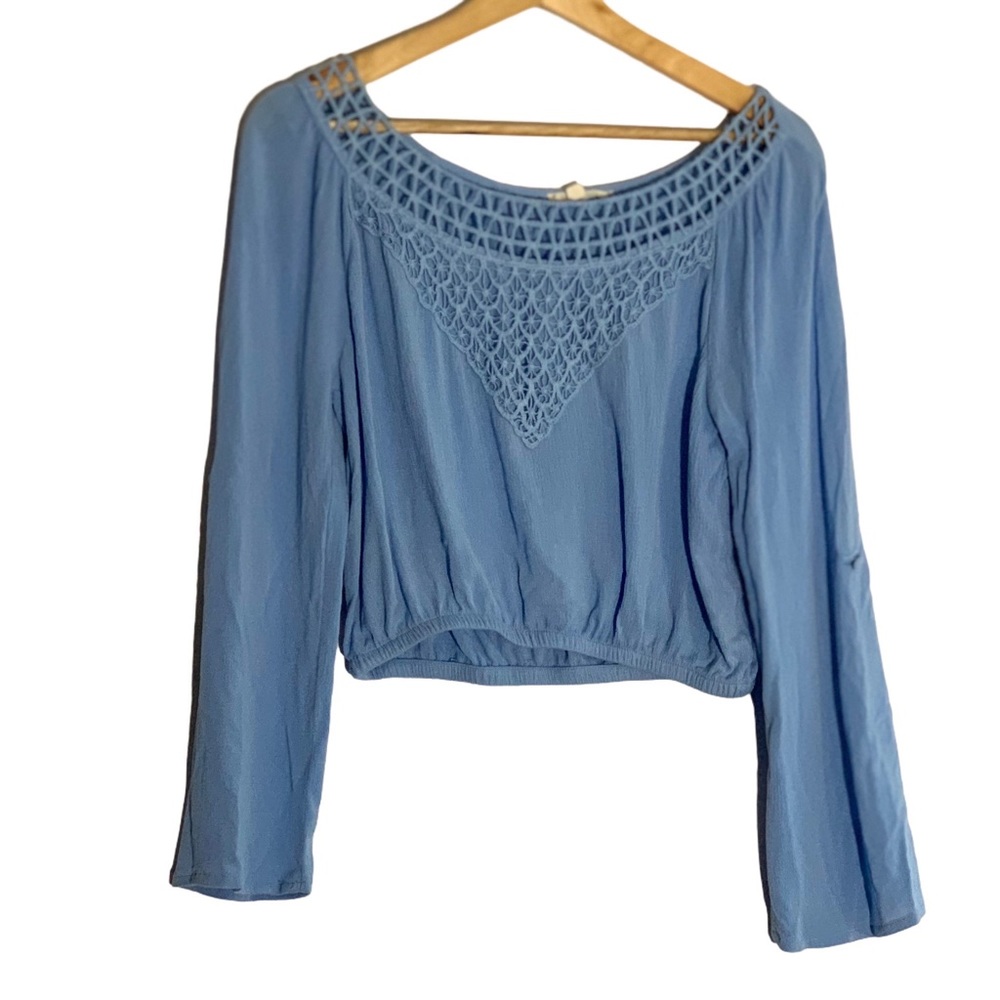 Miss Daisy Crochet Detailed Flowy Peasant Crop Top